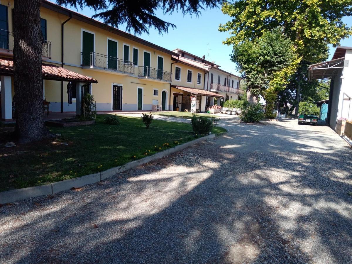 Апартаменты Cascina Pelizza Казале-Монферрато Экстерьер фото